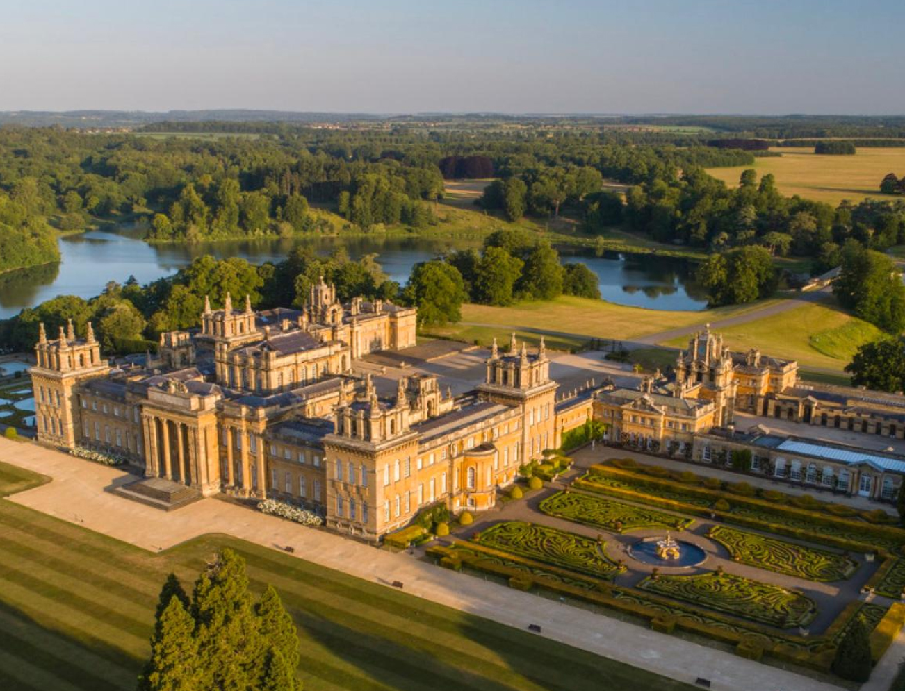 Blenheim Palace chauffeur travel